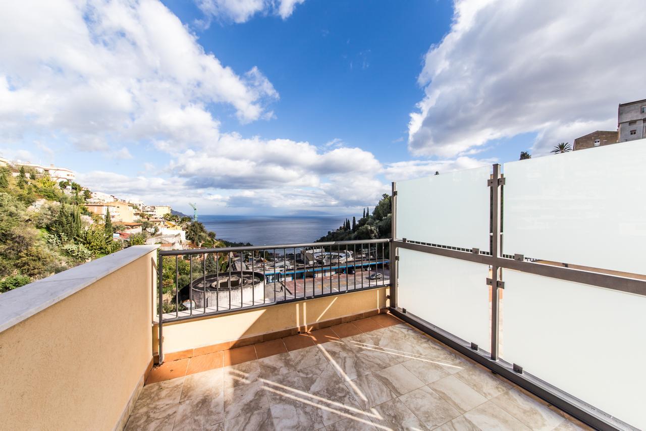 Il Piccolo Diavolo Apartment Taormina Bagian luar foto