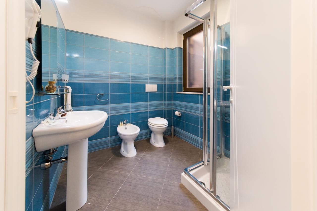 Il Piccolo Diavolo Apartment Taormina Bagian luar foto