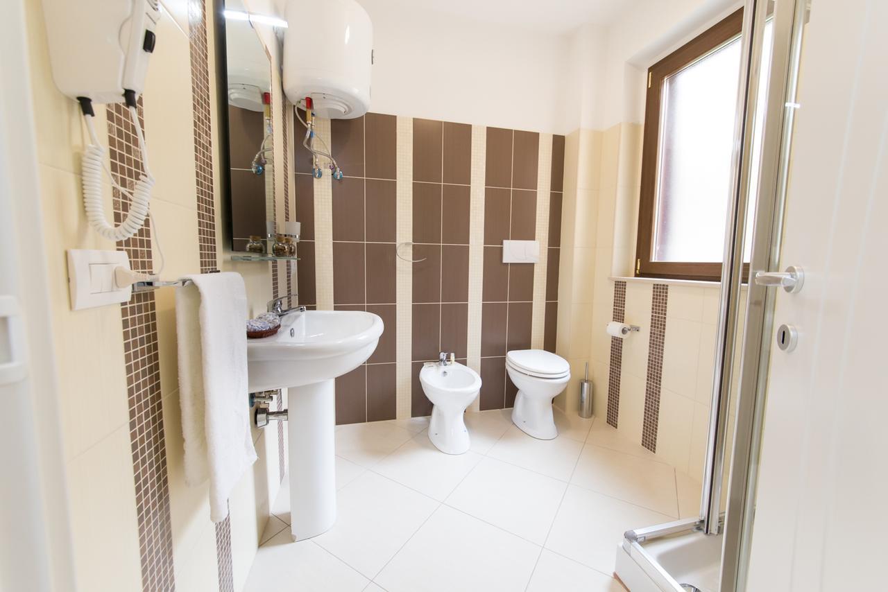 Il Piccolo Diavolo Apartment Taormina Bagian luar foto